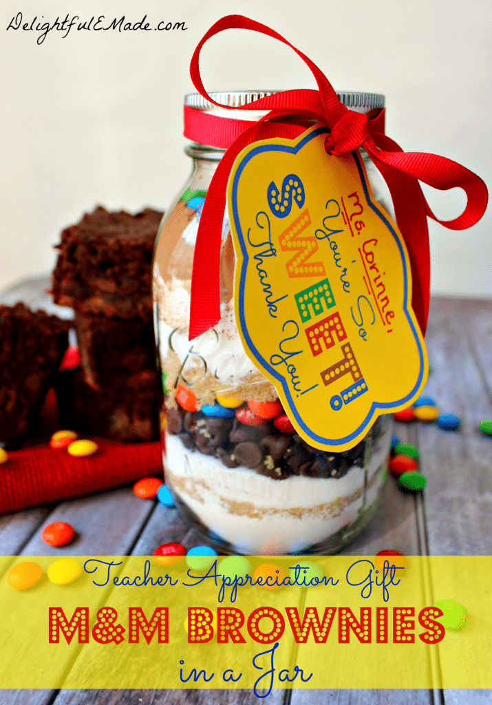 Everyone loves brownies!! Why not give it as a gift? This easy M&M Brownie mix in a jar is the perfect "Thank You" gift for anyone in your life. Makes a great teacher appreciation gift!