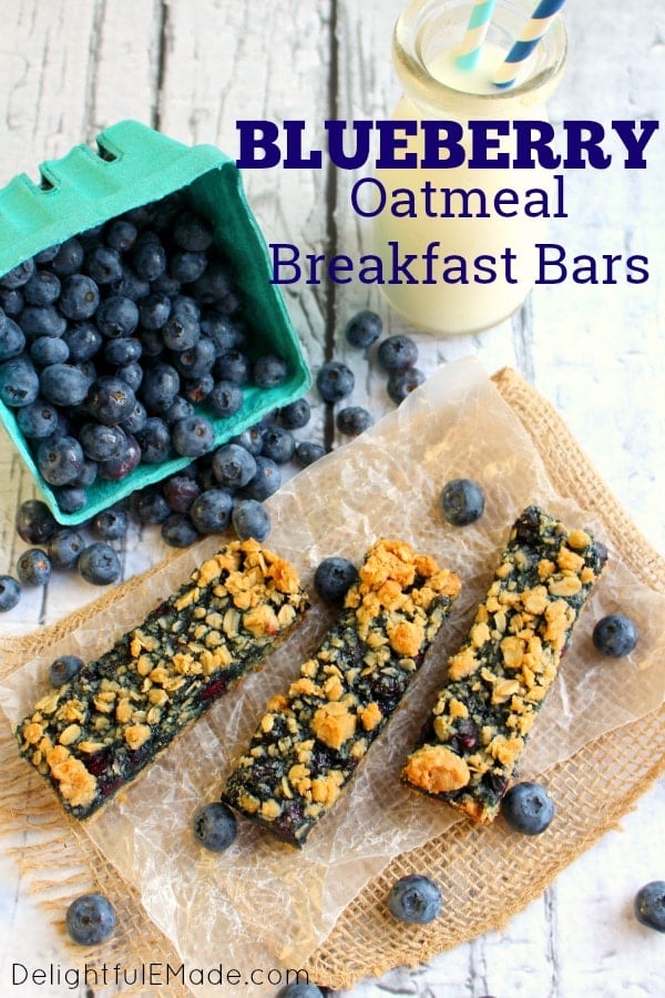 Loaded with juicy blueberries and topped with a brown sugar-oatmeal crumble, these Oatmeal Breakfast Bars are a delicious breakfast bar recipe.  Great to enjoy fresh out of the pan, or wrap up and freezer, these blueberry oatmeal bars are fantastic.