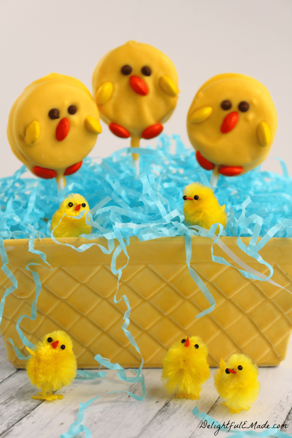 These adorable OREO pops are the perfect treat for any Easter basket! With just 4 ingredients you'll have some cute little chicks perfect for celebrating spring!