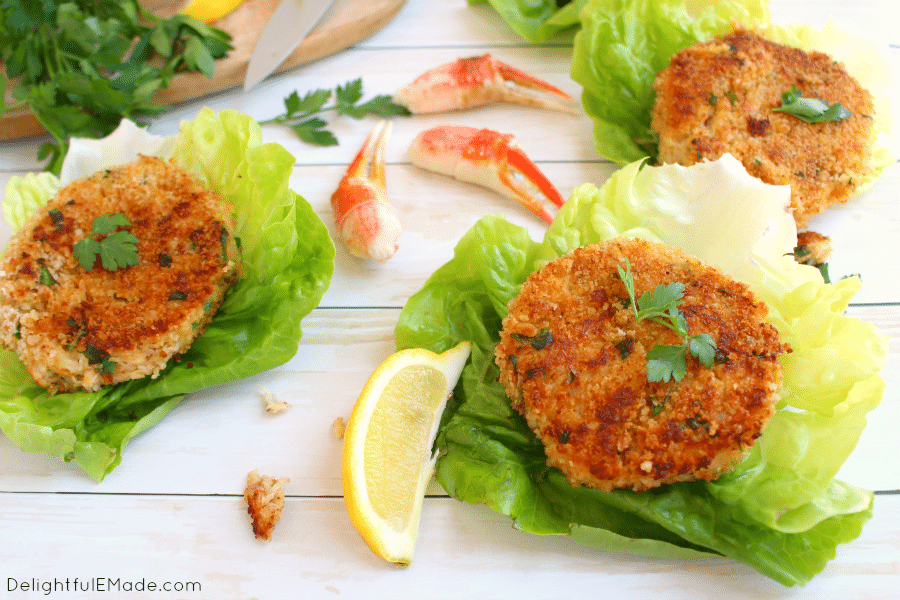 Classic Crab Cakes (Maryland Style) | YellowBlissRoad.com