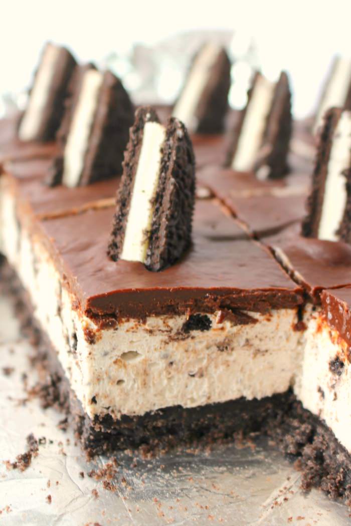 OREO Lovers No Bake Cheesecake Bars - 2016 Reader Favorite Recipes on Delightful E Made