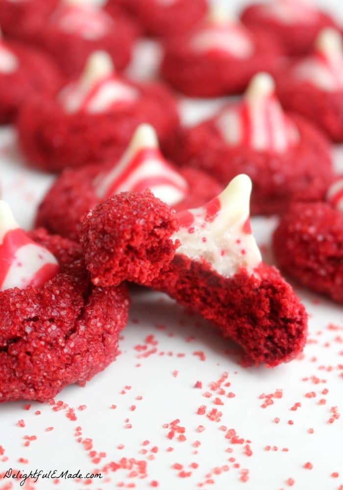 With a pretty sparkle and topped with a candy cane kiss, these fabulous holiday cookies will be the star of your holiday party. Perfect for Christmas parties, cookie swaps, and even gifts for friends and neighbors. These are definitely a cookie that Santa will love!