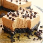 If you're looking for an easy, no bake cheesecake recipe, then these chocolate cheesecake bars need to be in your life! Made with layers of OREO's, hot fudge, and chocolate cheesecake, these cheesecake bars are every chocolate lovers dream!