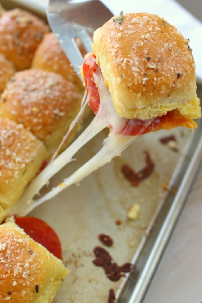 Pepperoni Pizza Sliders - Delightful E Made