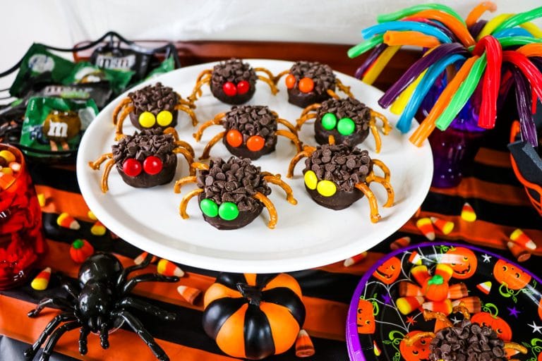 Spider Buffet 25 Easy Halloween Buffet Foods Great for a Party - Delightful E Made
