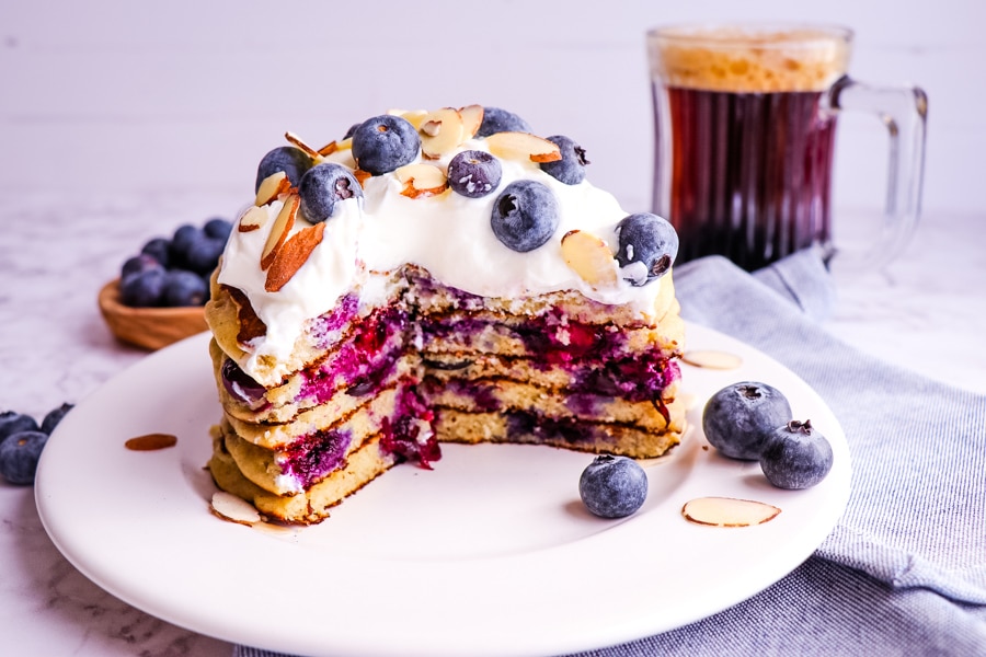 Healthy Blueberry Pancakes 