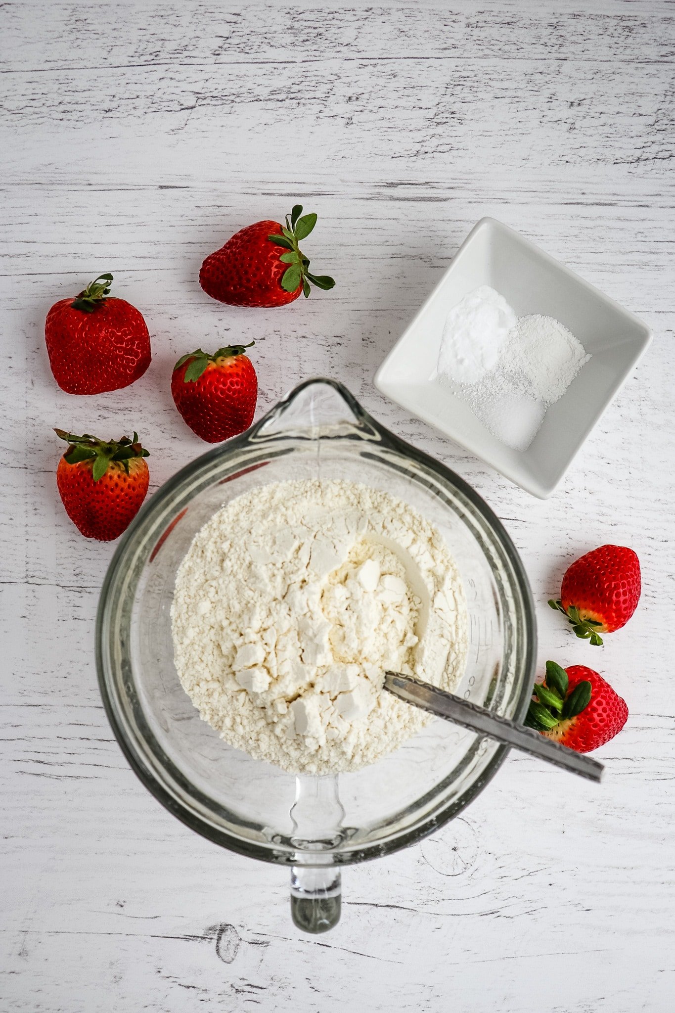 Dry ingredients for strawberry banana bread.