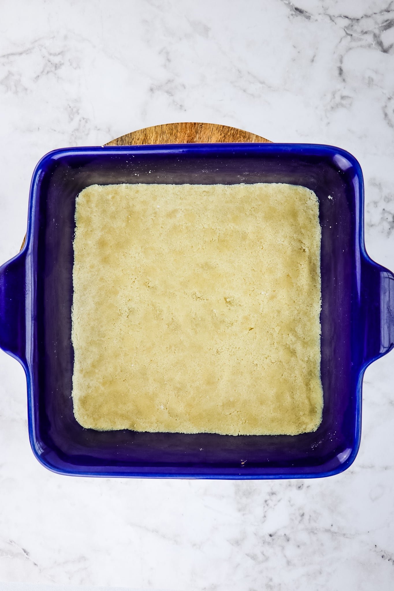 No bake cheesecake crust pressed into bottom of pan.