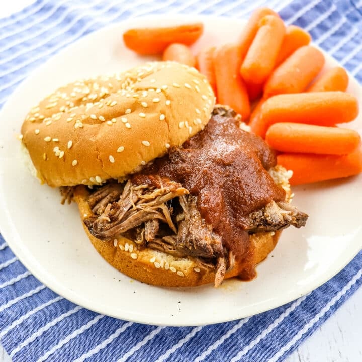 Slow Cooker XL, Smoky Shredded Beef Bigger Batch, More Serves